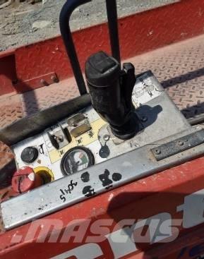 SkyJack SJ III 3219 Ollós emelők
