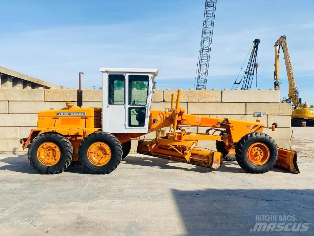 John Deere 570 A Gréderek