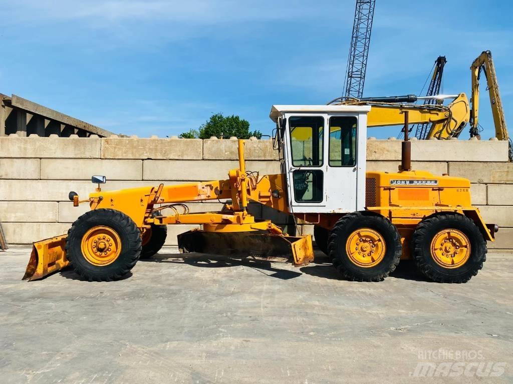 John Deere 570 A Gréderek