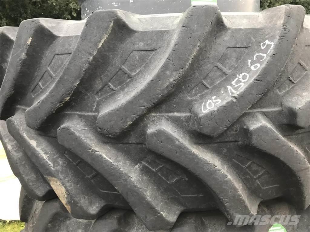 Petlas 600/65R34 Gumiabroncsok, kerekek és felnik