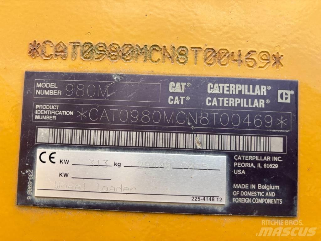 CAT 980 M Gumikerekes homlokrakodók