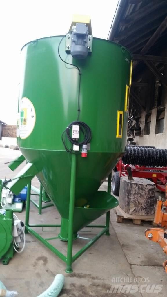  M-Rol 2000 kg Silók