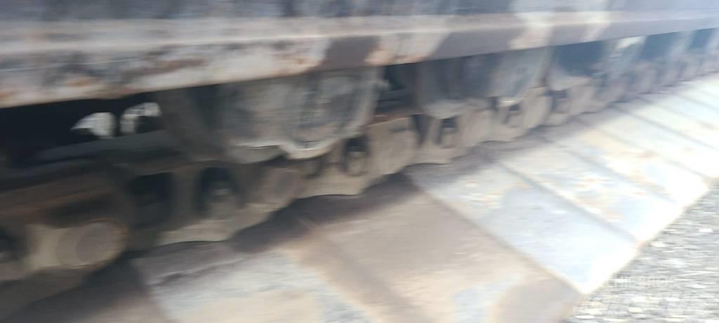 CAT 330 L Lánctalpas kotrók