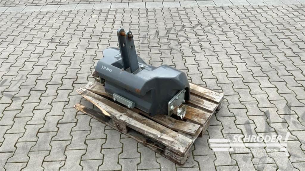 Valtra 600 KG Egyéb traktor tartozékok