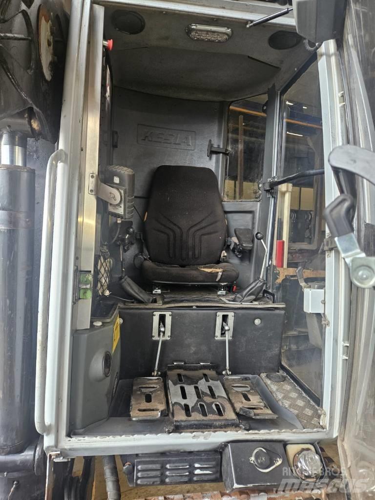 Kesla 2110T Erdészeti daruk