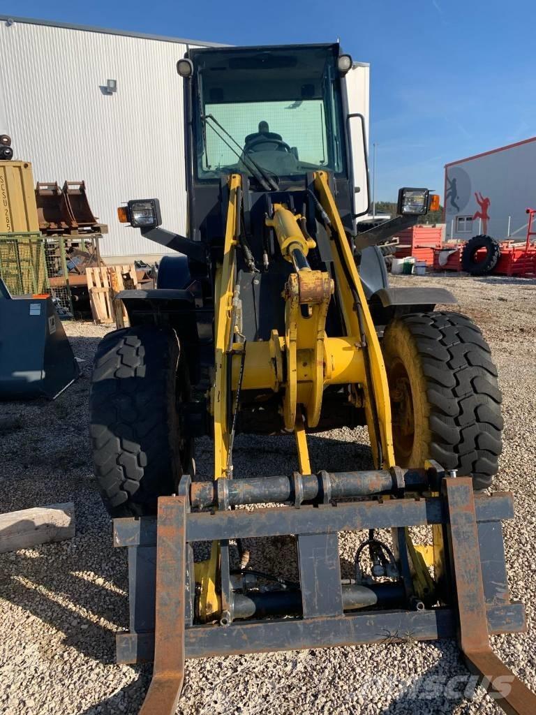 Komatsu WA 90-6 Gumikerekes homlokrakodók