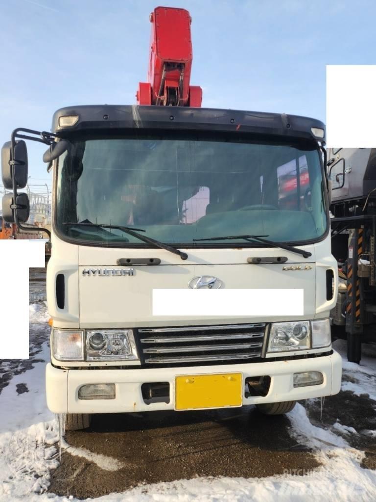  HANSHIN HS4070 Teherautóra szerelt emelők és állványok