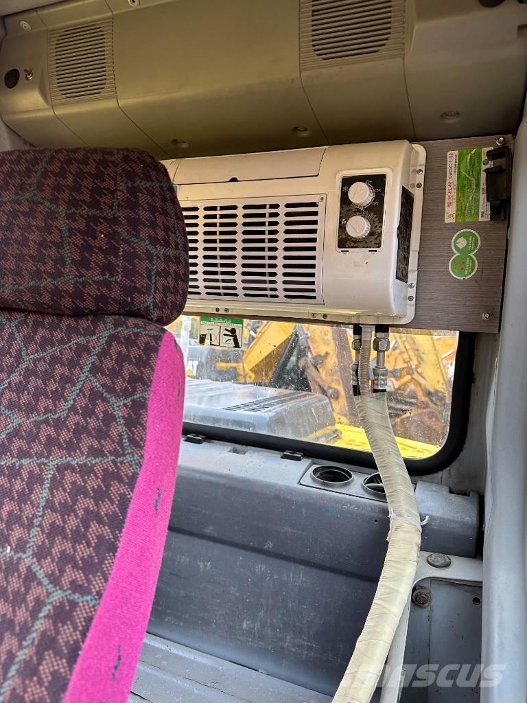 Komatsu PC 110 Lánctalpas kotrók