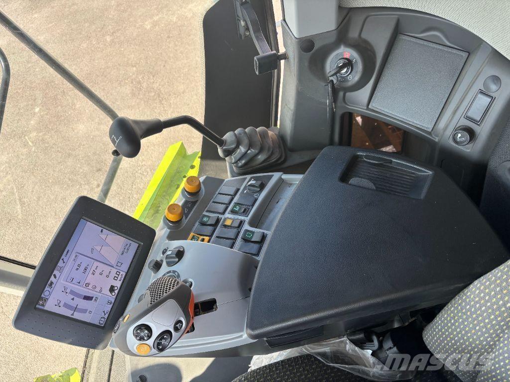 CLAAS TUCANO 430 Kombájnok