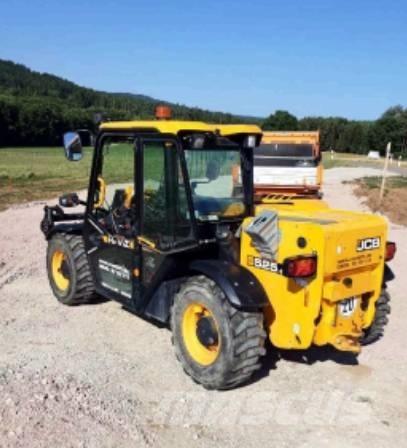 JCB 525-60 Teleszkópos rakodók