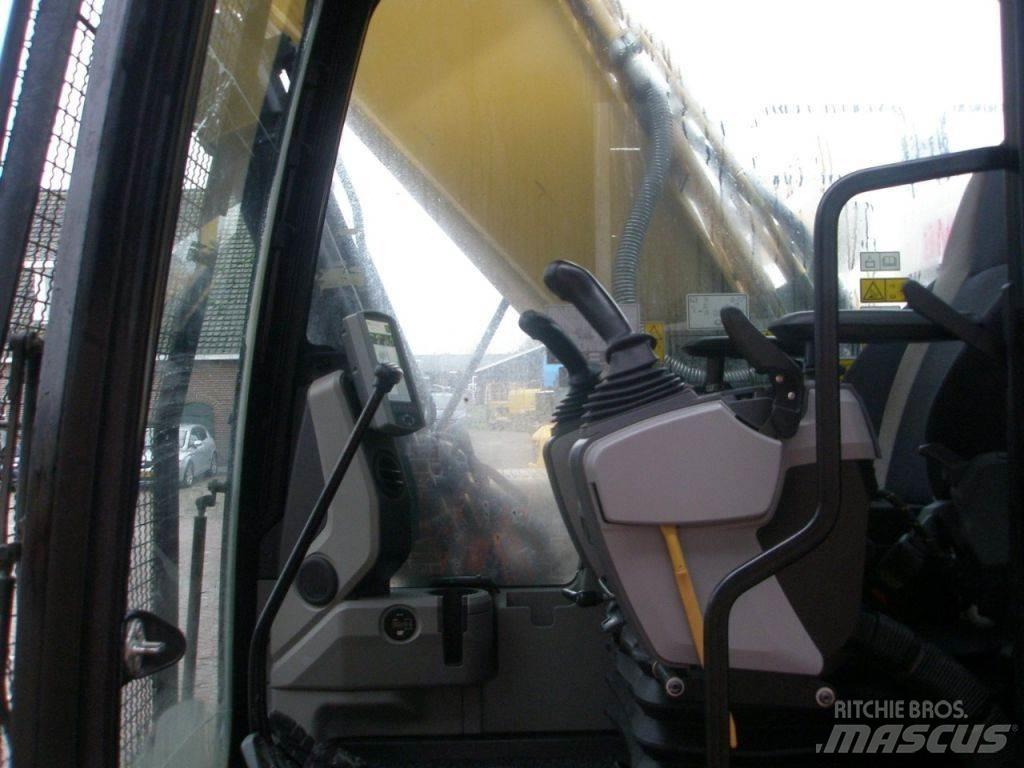 CAT 326FL Lánctalpas kotrók