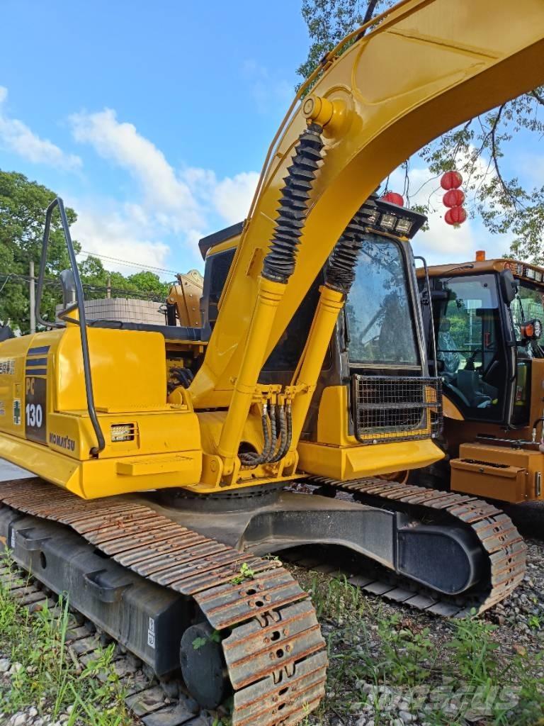 Komatsu PC 130-7 Lánctalpas kotrók
