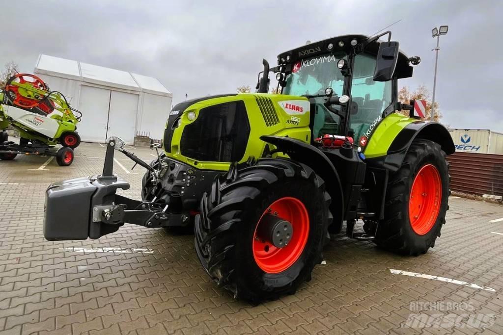 CLAAS Axion 850 Traktorok