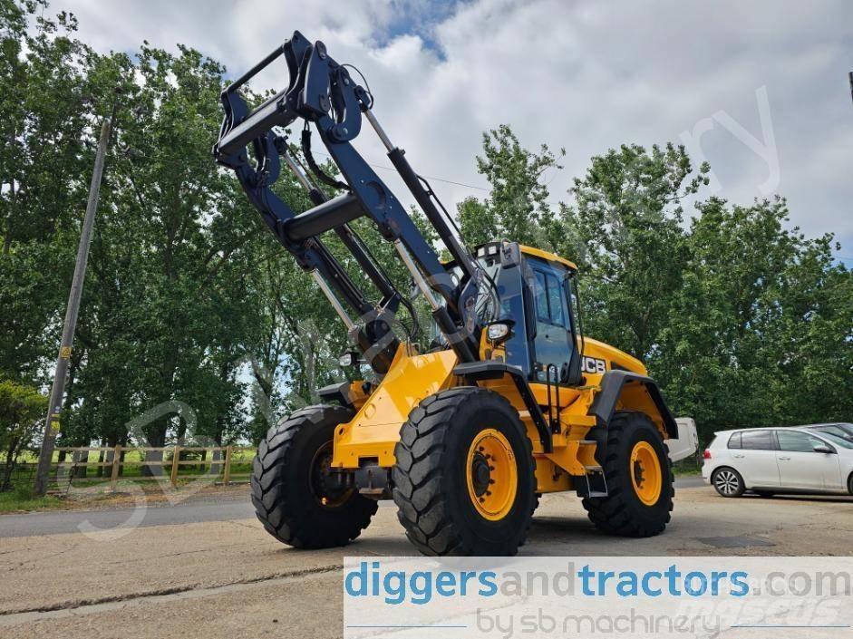 JCB 437 S5 HT Gumikerekes homlokrakodók