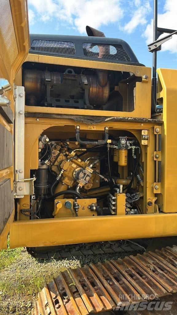 CAT 324 E Lánctalpas kotrók