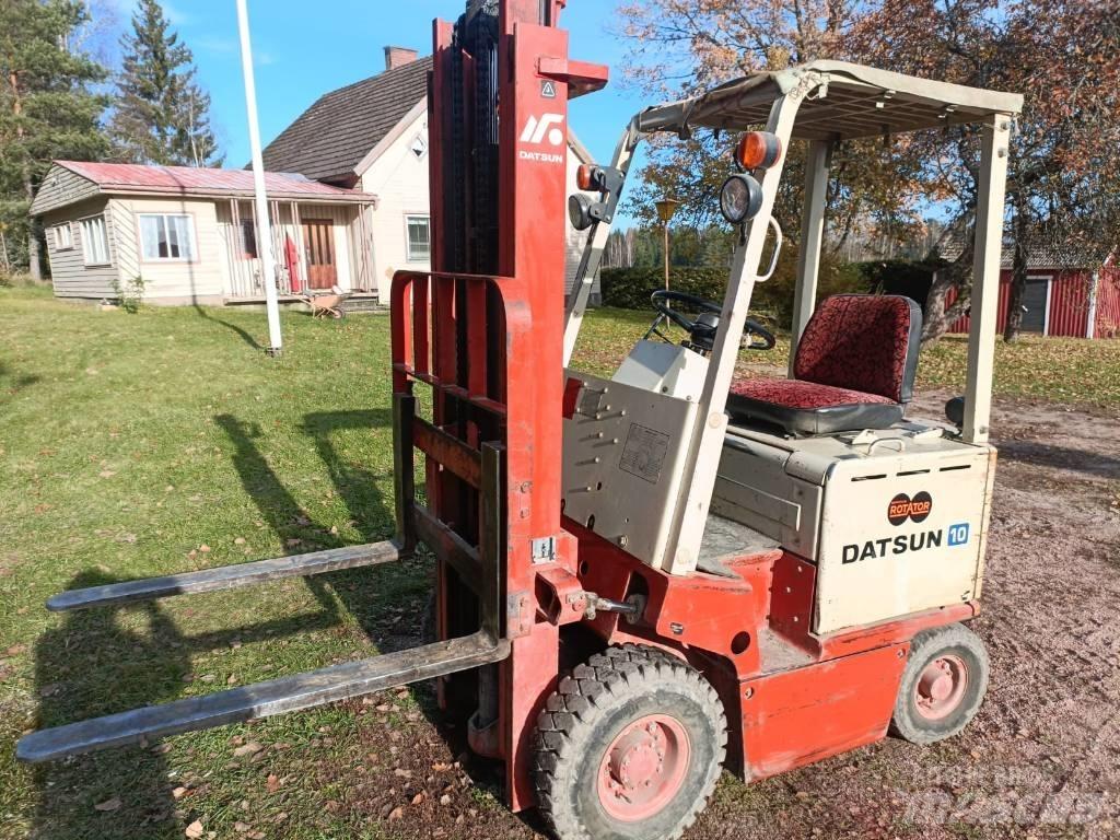 Datsun 10 Elektromos targoncák