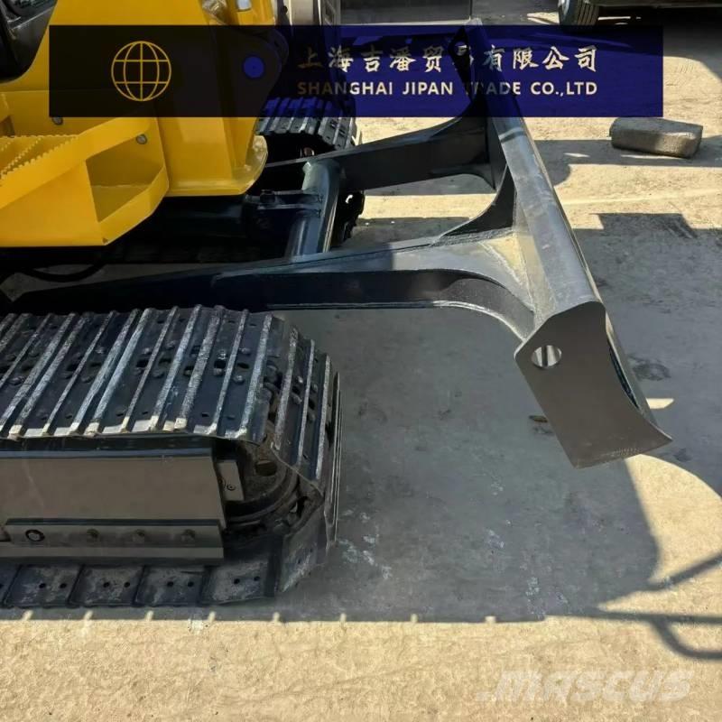 Komatsu PC 56 Mini kotrók < 7t