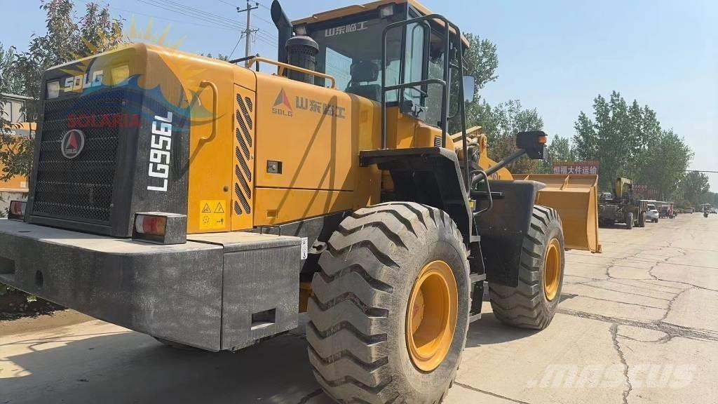 SDLG LG 956 L Gumikerekes homlokrakodók