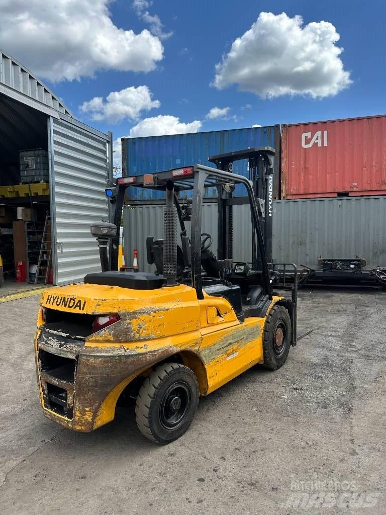 Hyundai 45 D-9 Dízel targoncák