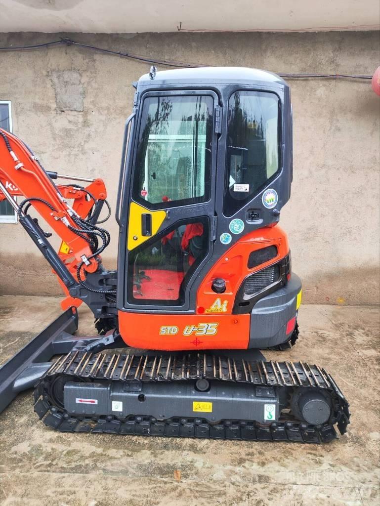 Kubota U 35 Mini kotrók < 7t