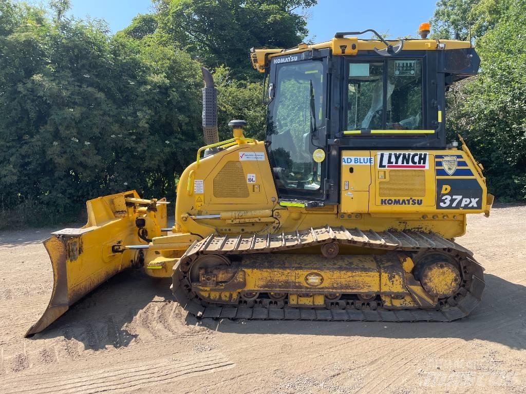Komatsu D 37 PX-24 lánctalpas dózerek