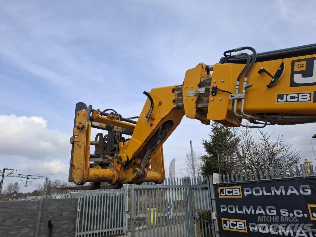 JCB 540-140 Teleszkópos rakodók