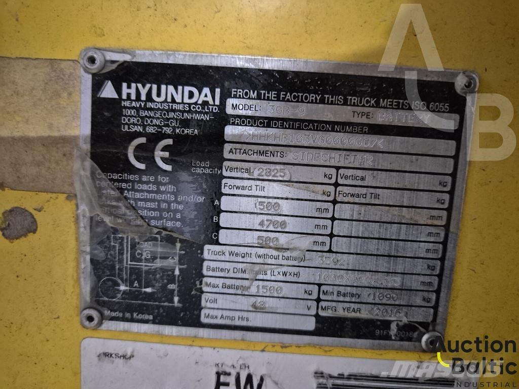 Hyundai 30B-9 Elektromos targoncák