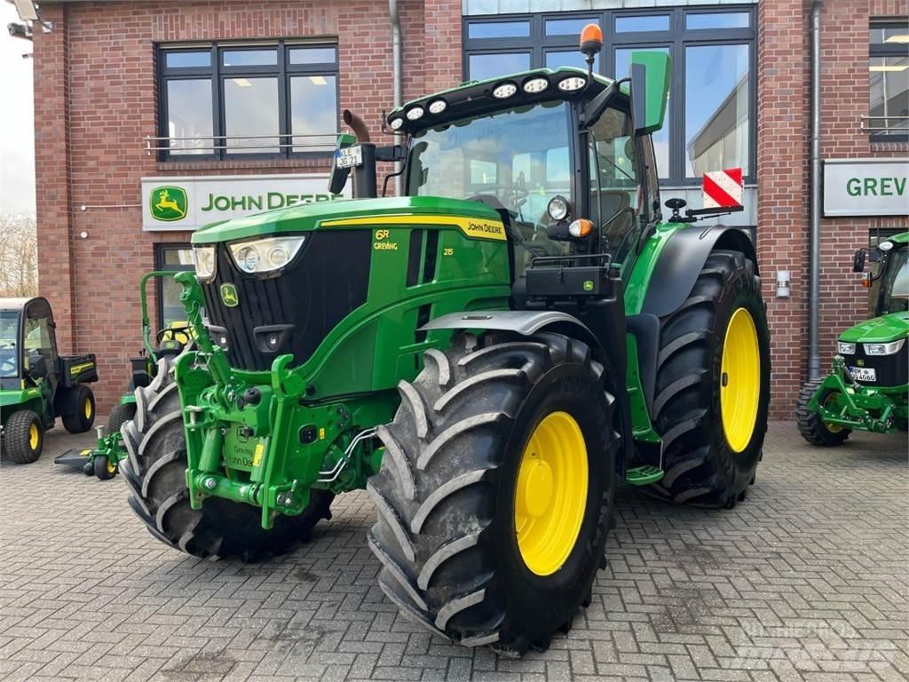 John Deere 6R215 Traktorok