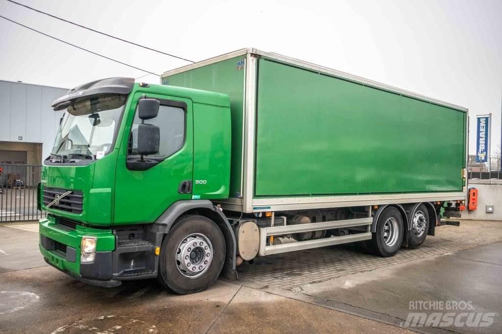 Volvo FE 300-6x2 Dobozos teherautók