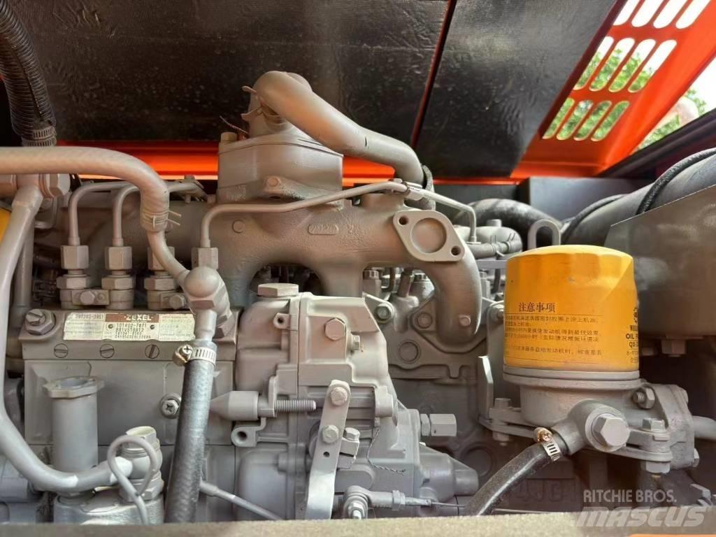 Hitachi ZX 70 Lánctalpas kotrók