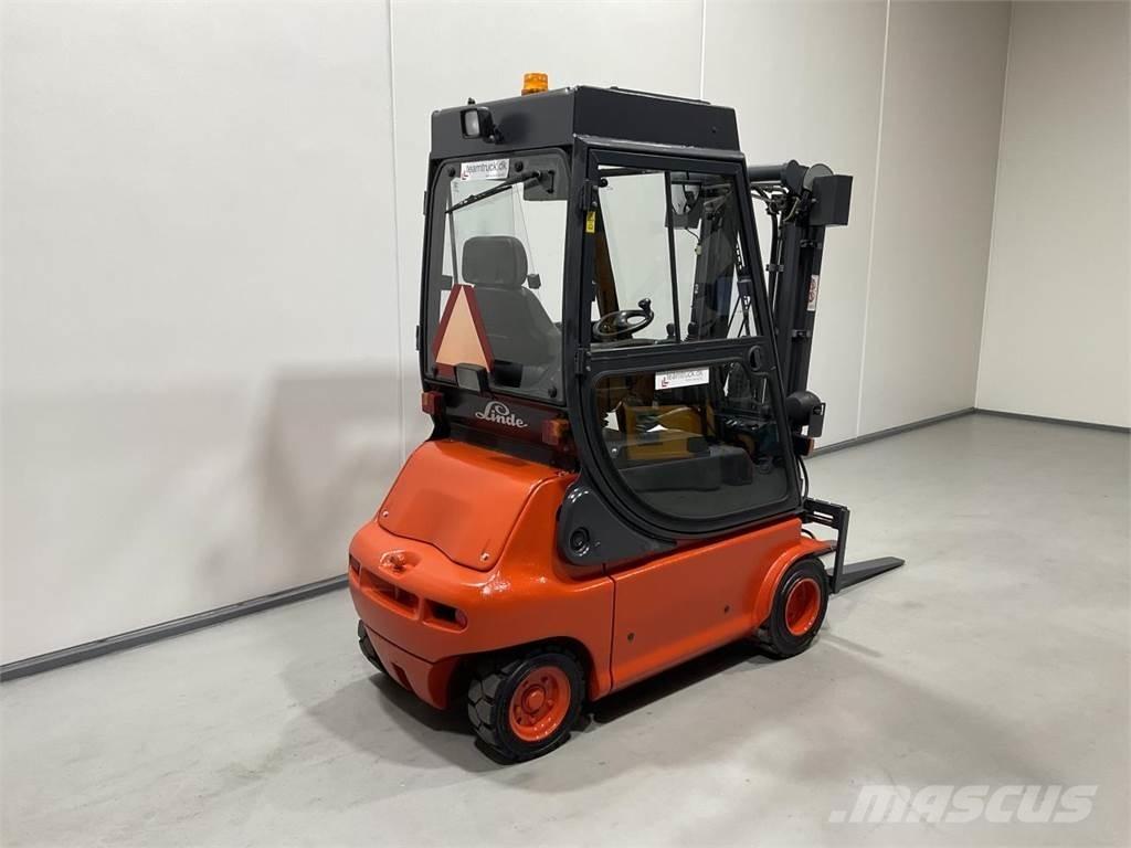 Linde E20P-02 Elektromos targoncák
