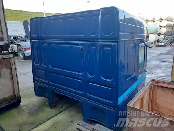 DAF SPACECAB Vezetőfülke és belső tartozékok