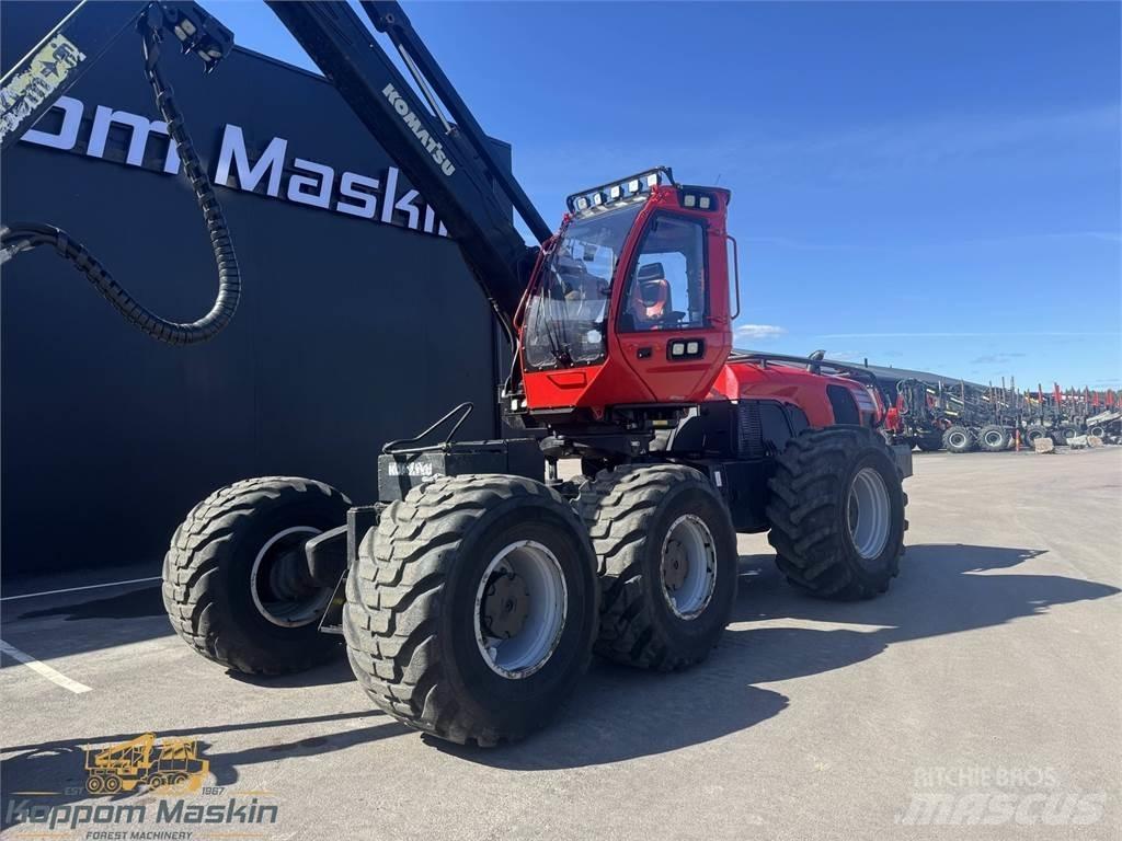 Komatsu 951 Betakarítók