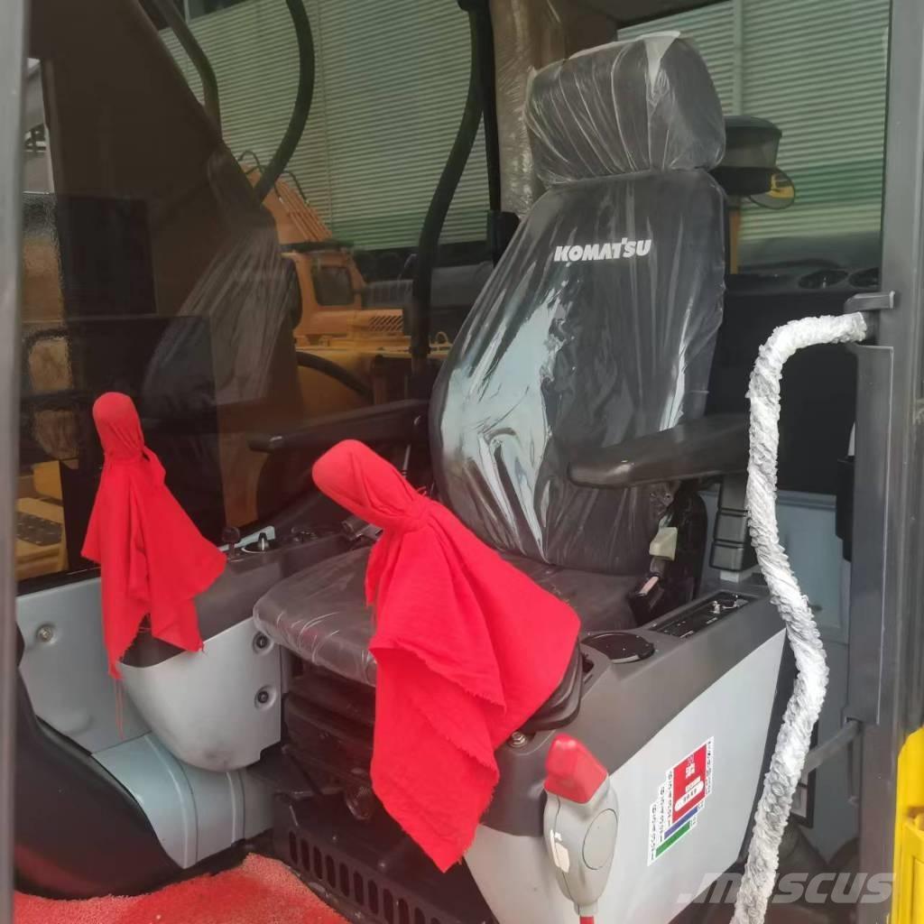 Komatsu 220-8 Mini kotrók < 7t
