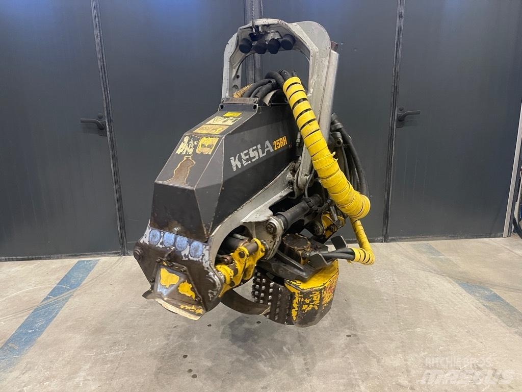 Kesla 25RH II Betakarítók