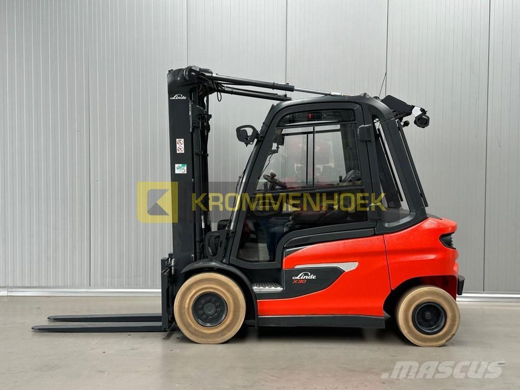Linde X 30 Elektromos targoncák