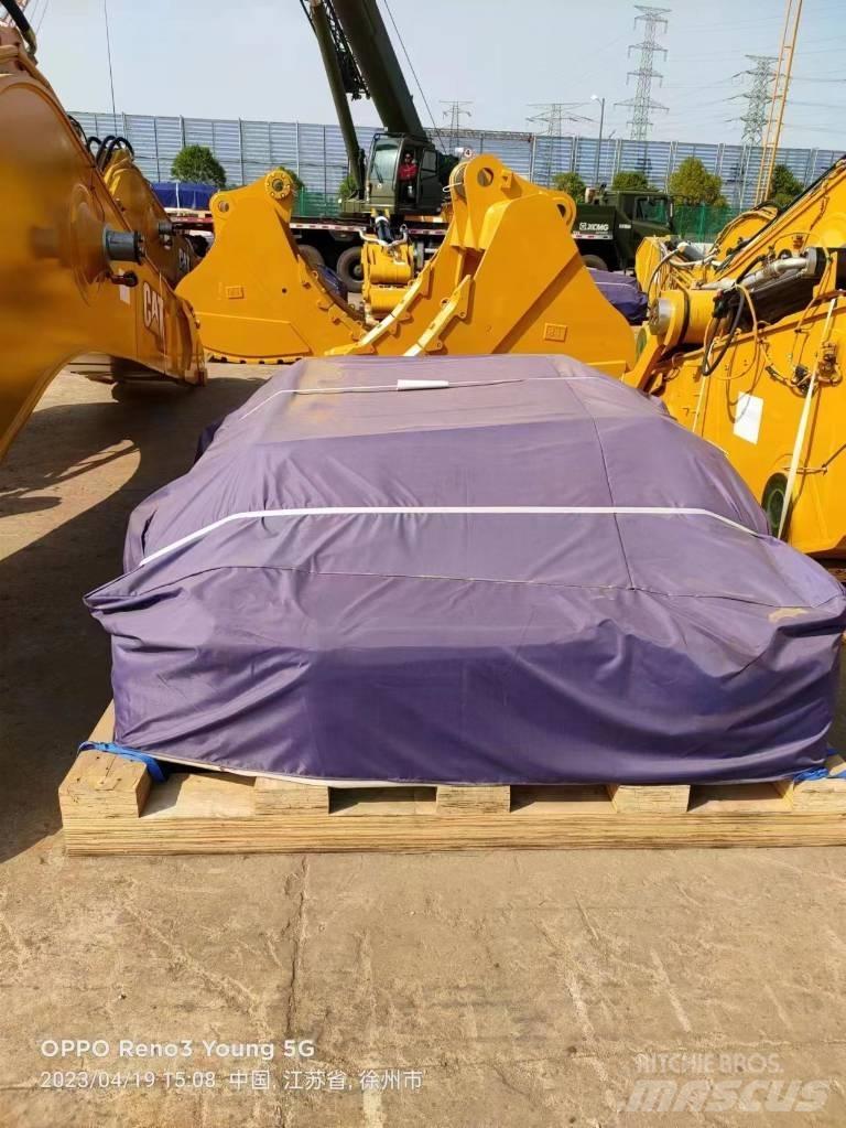 CAT 395 Lánctalpas kotrók