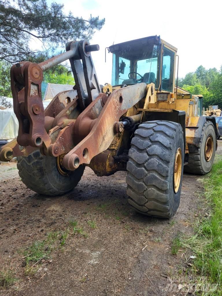 Volvo BM L 150 Gumikerekes homlokrakodók