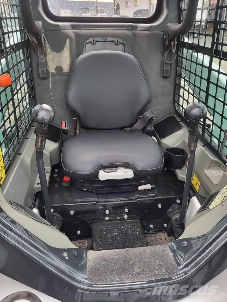 Bobcat S 450 Kompaktrakodók