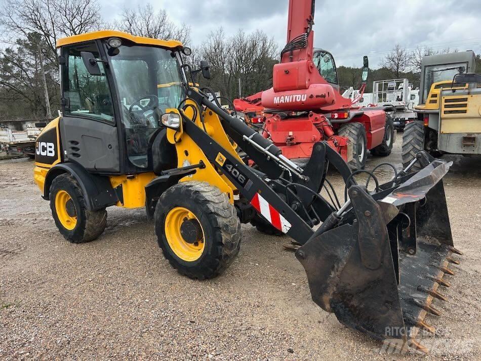 JCB 406 B Gumikerekes homlokrakodók