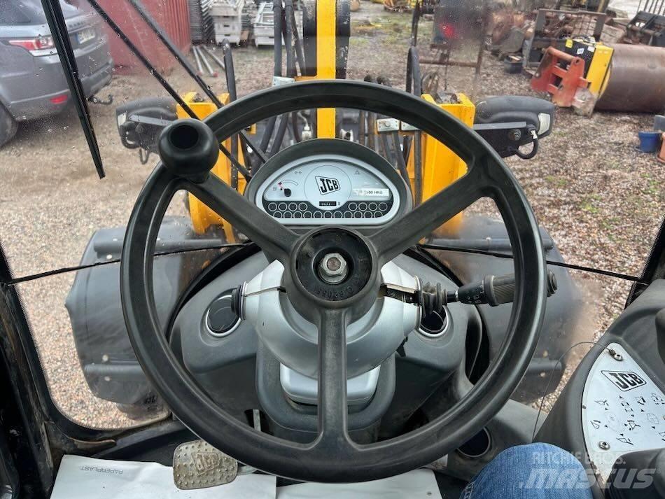 JCB 406 B Gumikerekes homlokrakodók