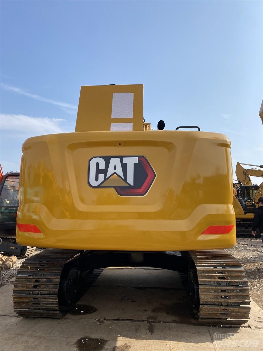 CAT 320 Lánctalpas kotrók