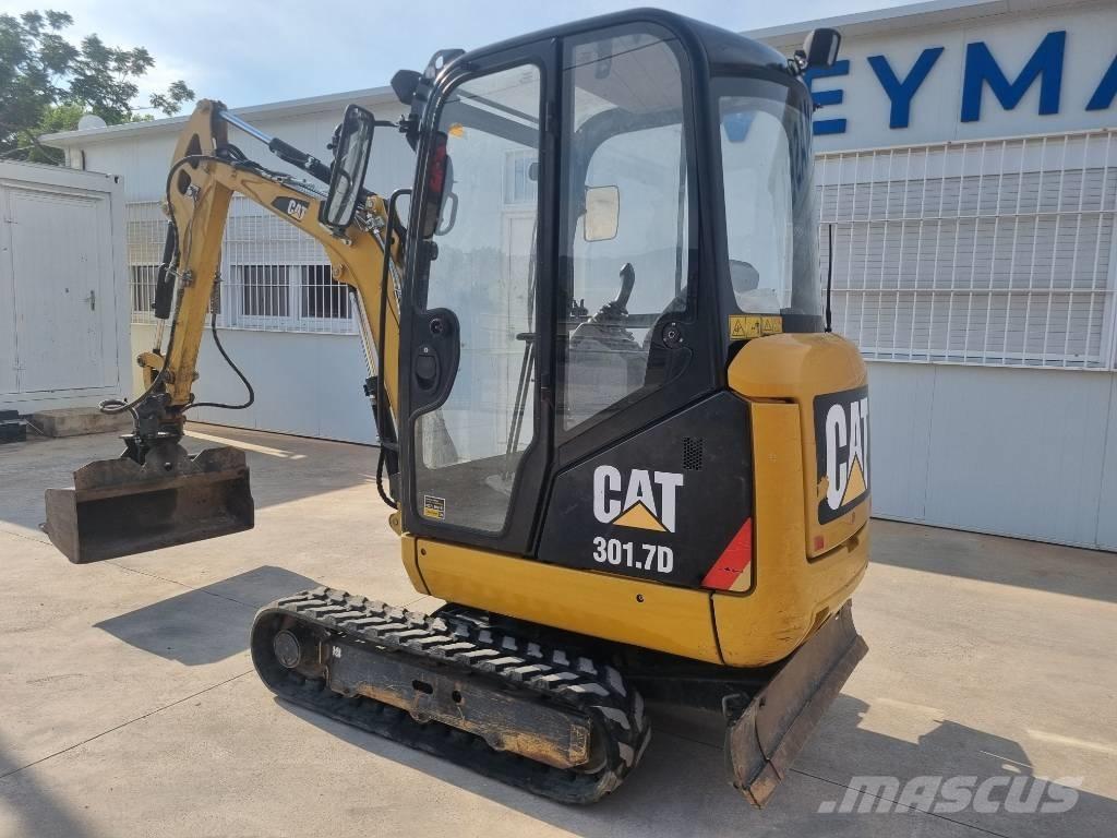 CAT 301.7 D Mini kotrók < 7t