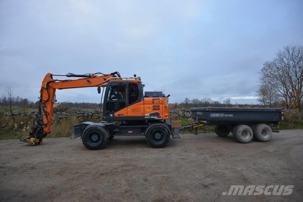 Doosan DX 165 W-5 Gumikerekes kotrók