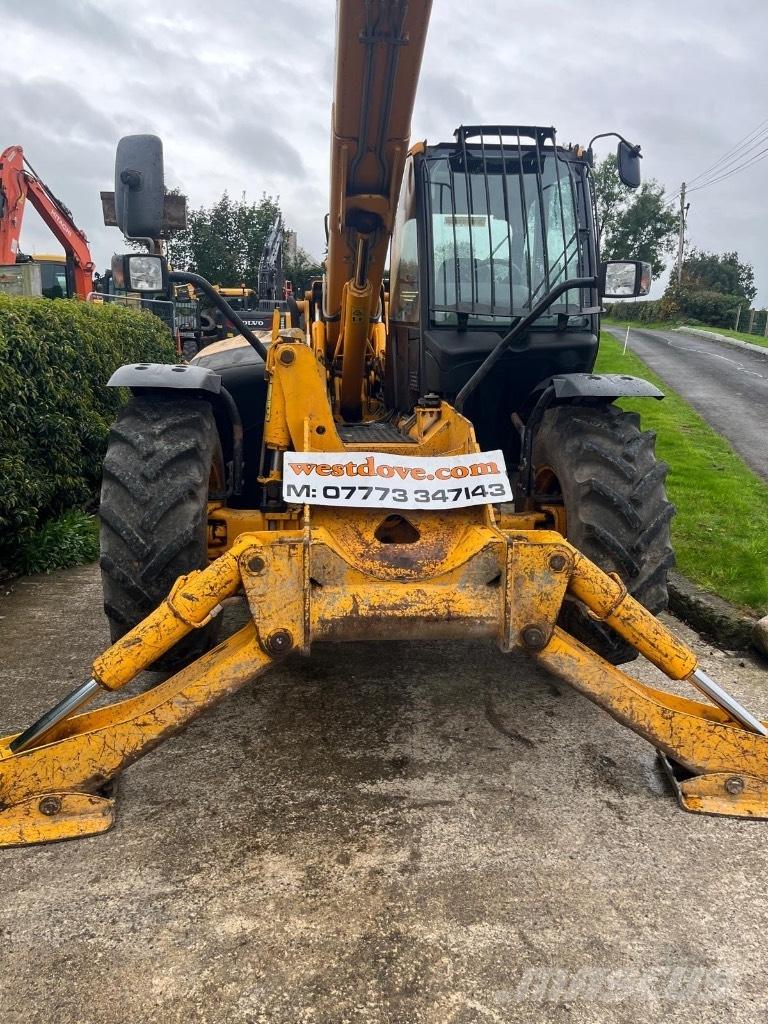 JCB 535-140 Teleszkópos rakodók