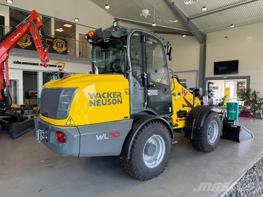 Wacker Neuson WL 70 Gumikerekes homlokrakodók