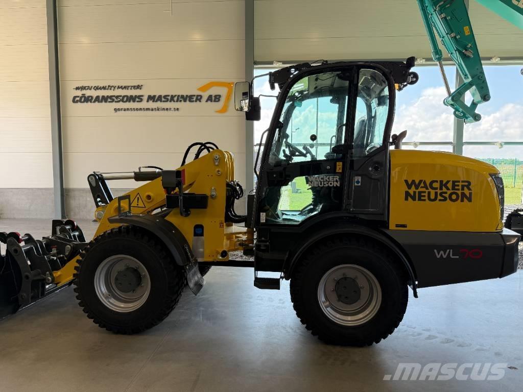 Wacker Neuson WL 70 Gumikerekes homlokrakodók