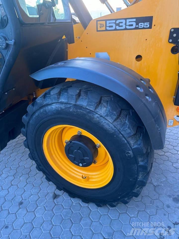 JCB 535-95 Teleszkópos rakodók