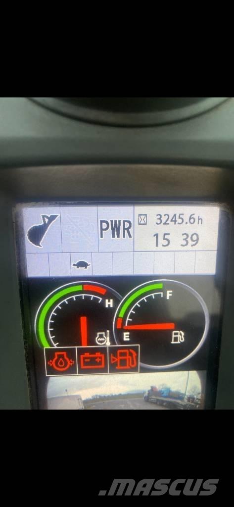  2021 Hitachi 85-6 Közepes (midi) kotrók 7 t - 12 t