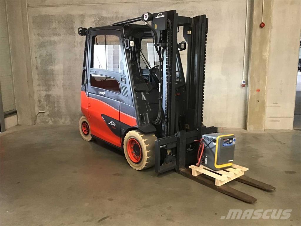 Linde E50HL Elektromos targoncák